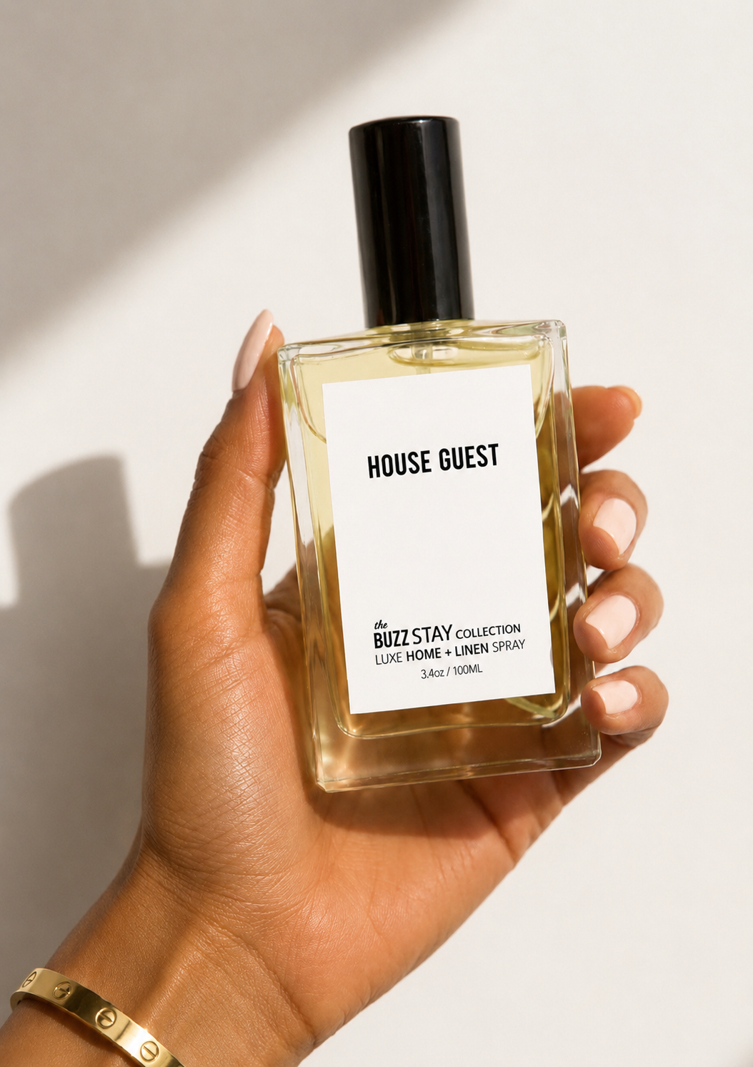 HOUSE GUEST- the BUZZ STAY // HOME + LINEN SPRAY// HOME + LINEN SPRAY